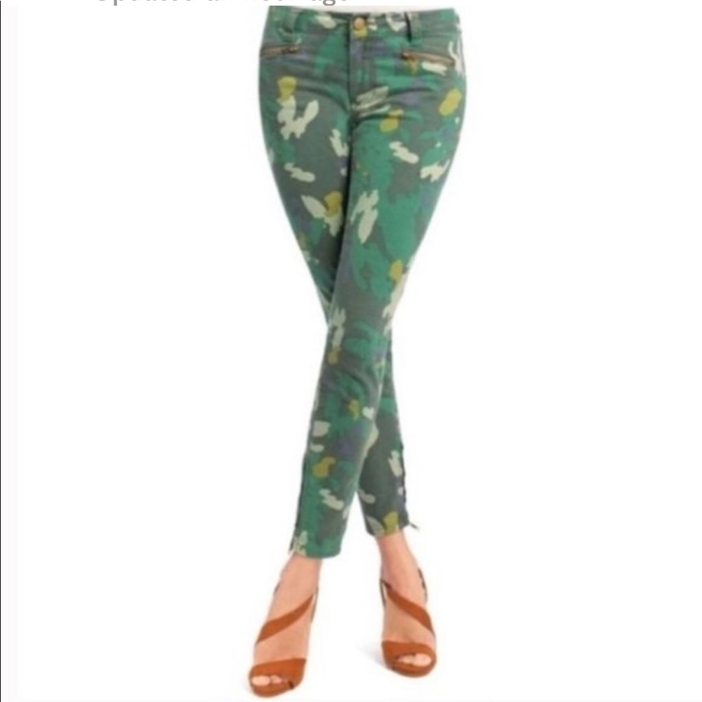 CAbi Clover Camo Skinny Zipper Ankle Jeans Size 4 Low Rise Stretch Denim Green